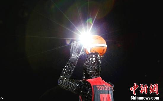 日本篮球机器人罚球 灵感来自天才樱木花道